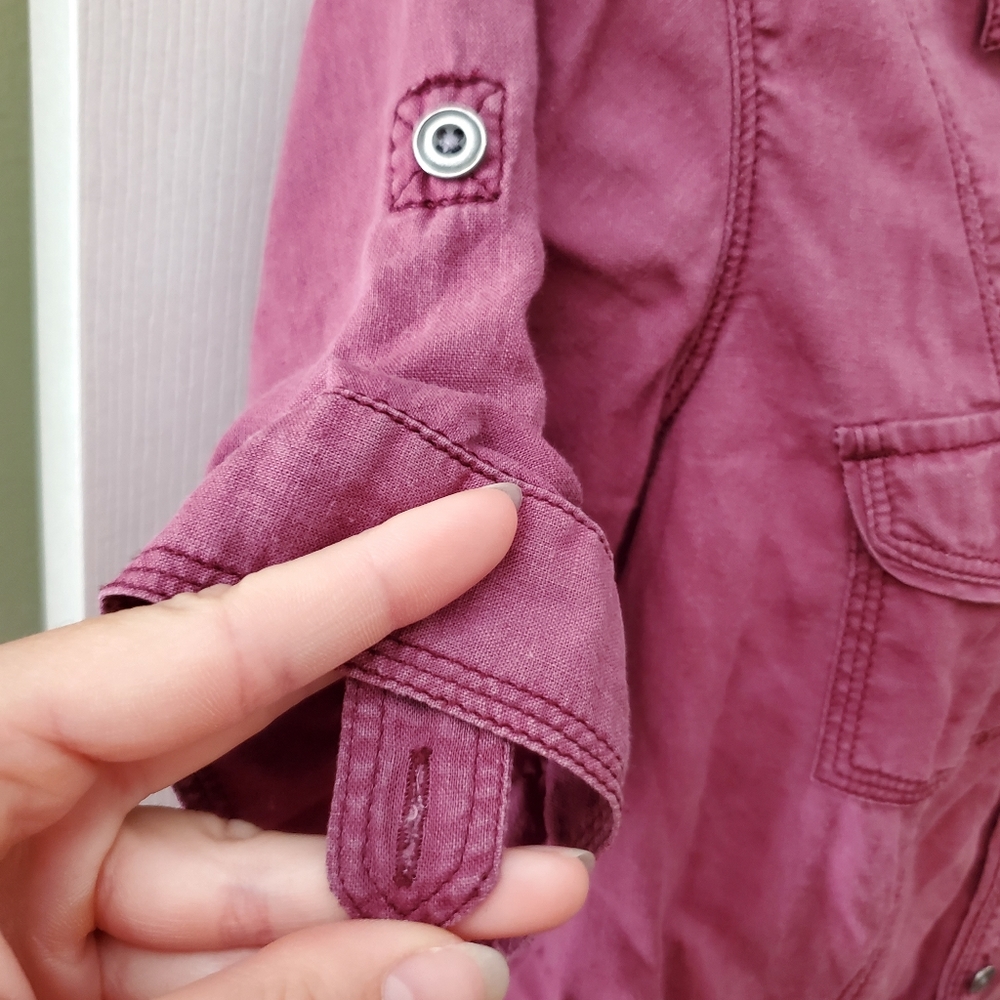 Purple button down top - Picture 4 of 7
